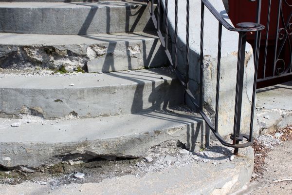 Cost of Cement Stairs Repair in Tallahassee