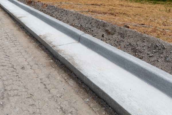 Cost of Concrete Curbing Repair in Tallahassee
