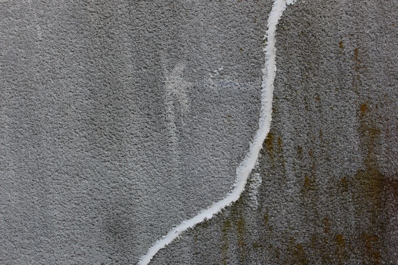 Wall Crack Sealing